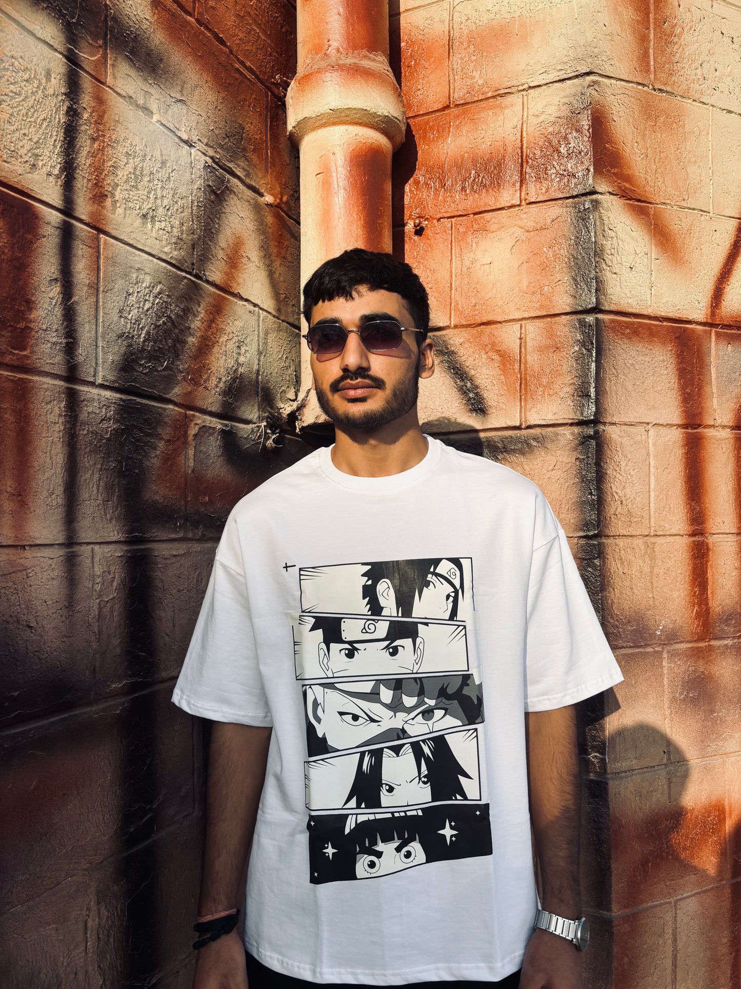 Shadow Eyes Oversized Tee